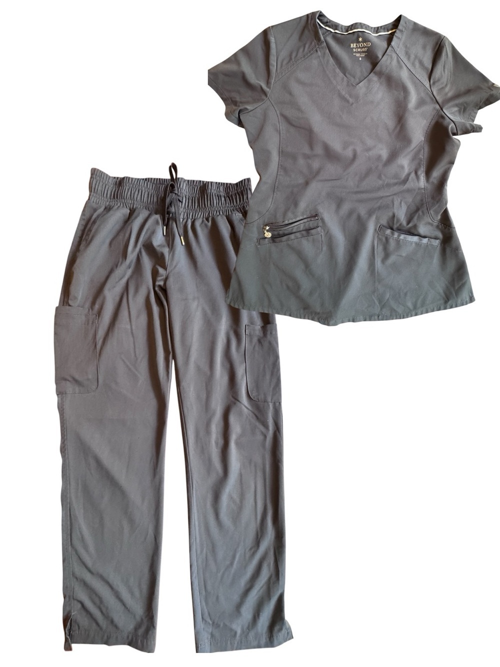 Beyond Scrubs Gray Set Straight Leg XS Top Size S